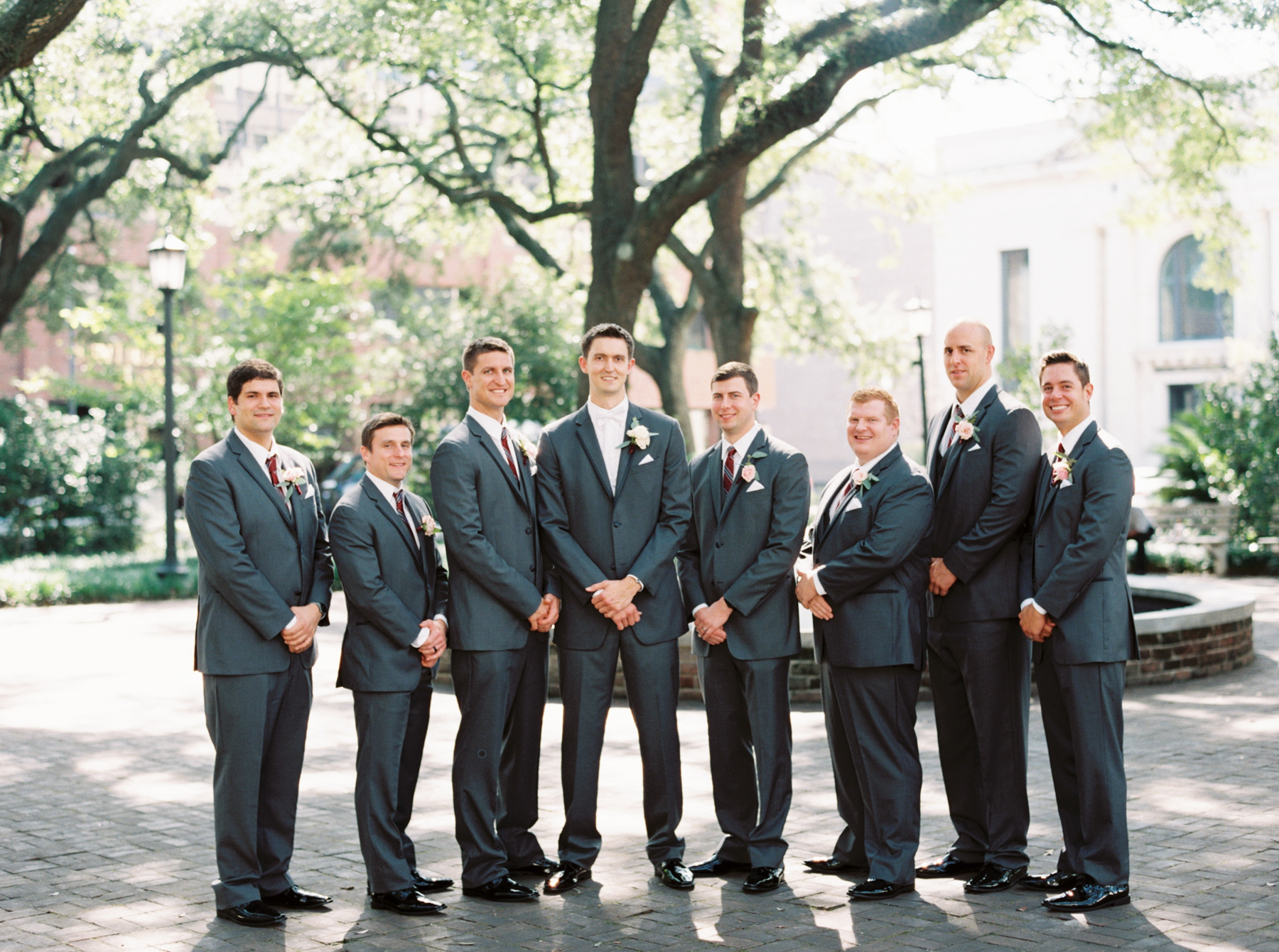 groom and groomsmen at Savannah Georgia Wedding