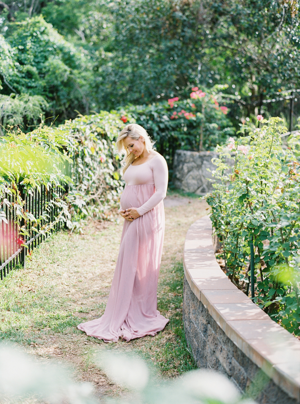 breathtaking photos Maternity and Newborn Sessions